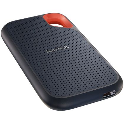 SanDisk Extreme 4TB Portable SSD - up to 1050MB/s Read and 1000MB/s Write Speeds, USB 3.2 Gen 2, 2-meter drop protection and IP55 resistance, EAN: 619659184704