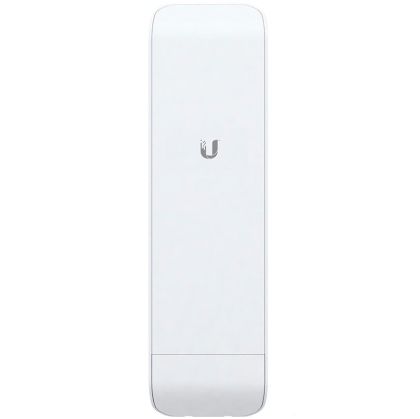 UBIQUITI airMAX NanoStation M2; 2.4 GHz frequency band; Plug-and-play integration with airMAX antennas.